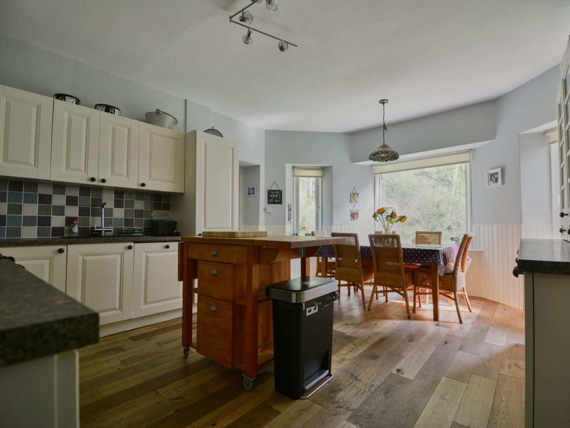 Amazing Cottage With Private Indoor Swim Pool And Hot Tub Grantown-on-Spey Exteriör bild