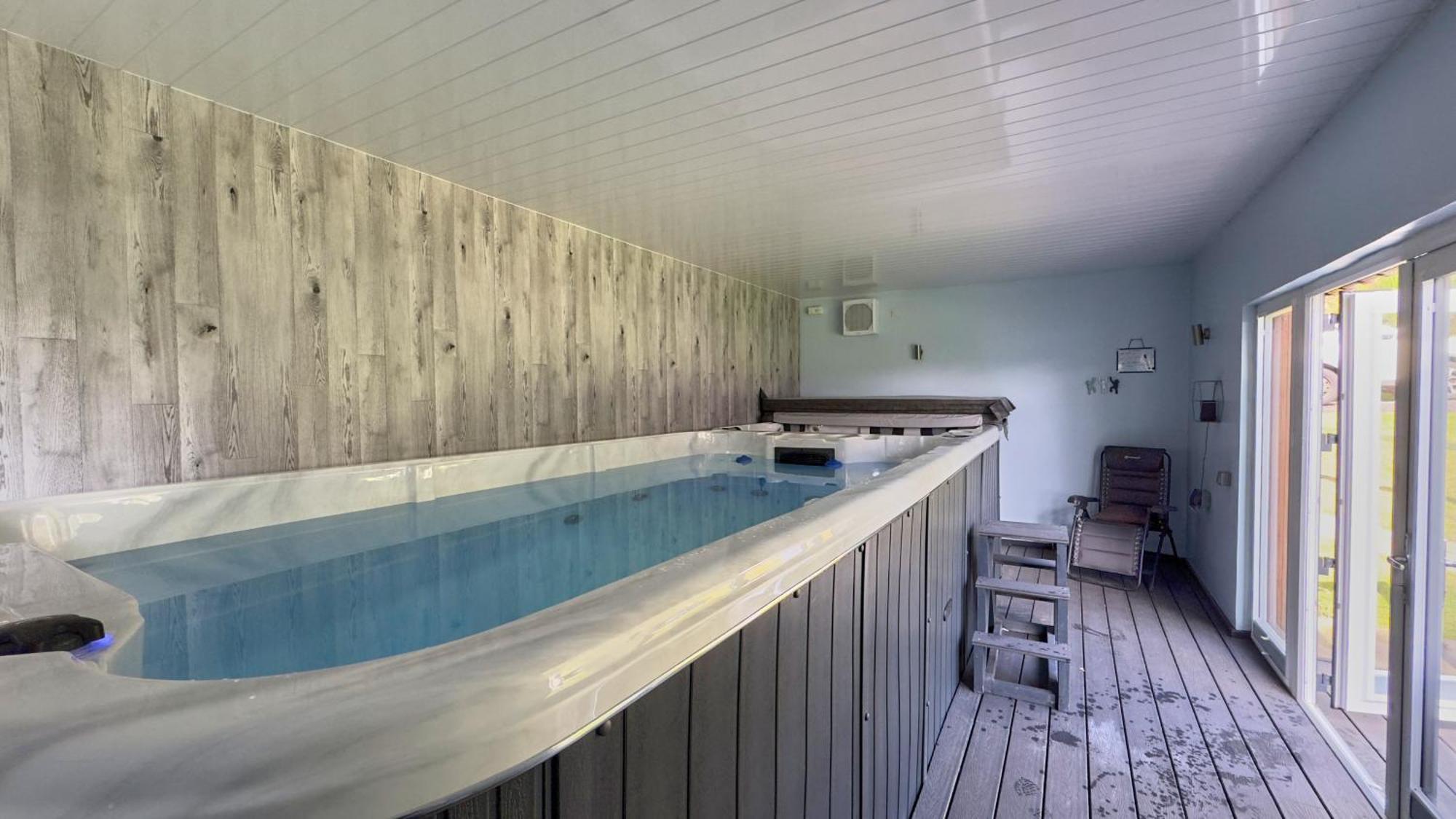 Amazing Cottage With Private Indoor Swim Pool And Hot Tub Grantown-on-Spey Exteriör bild